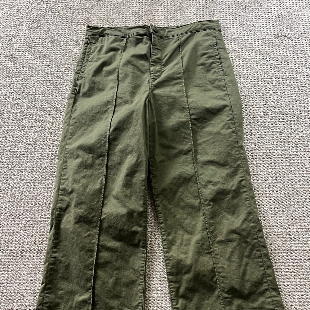 Joe’s wide leg pant, size 10, very gently used